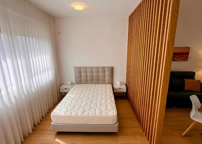 Loft 23-8 エスピーニョ